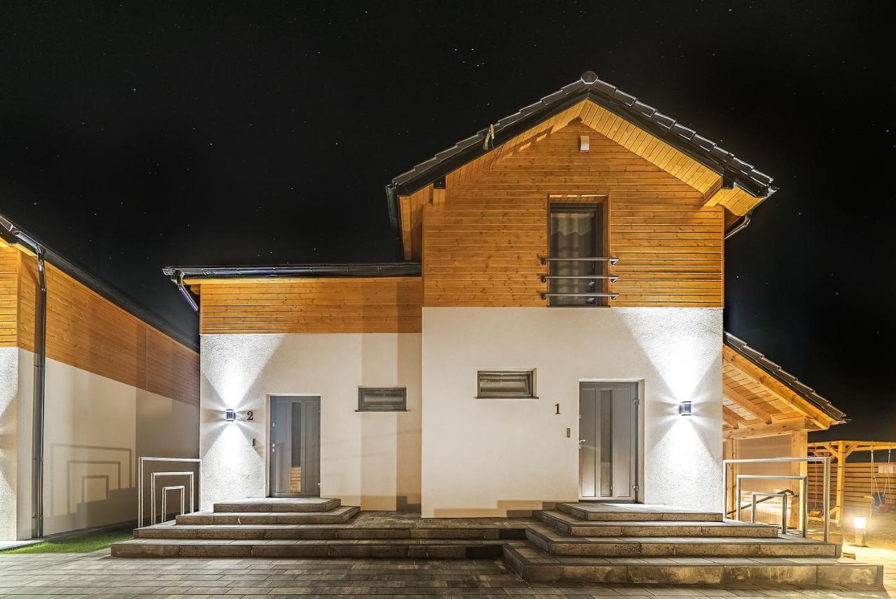 Domki Zlote Piaski Kryty Basen Sauna Jacuzzi Jastrzębia Góra المظهر الخارجي الصورة