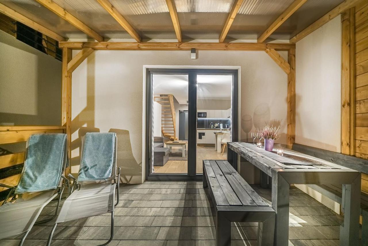 Domki Zlote Piaski Kryty Basen Sauna Jacuzzi Jastrzębia Góra المظهر الخارجي الصورة